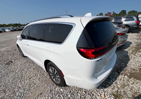 Chrysler Pacifica cena 89000 przebieg: 33000, rok produkcji 2021 z Ostróda małe 172